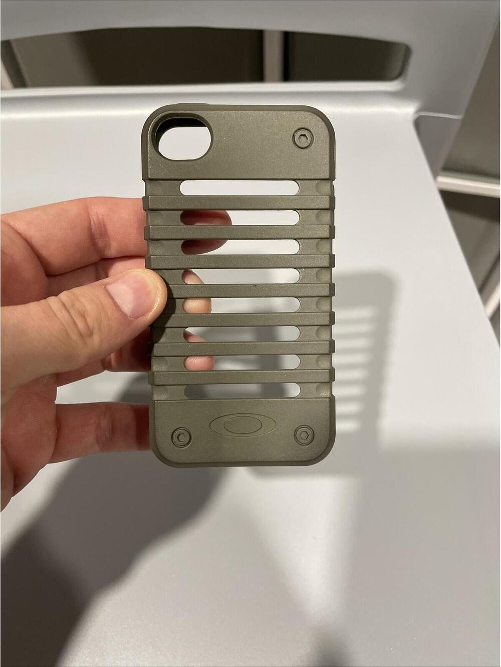 oakley iphone case